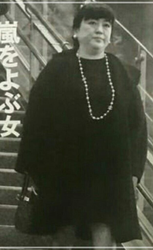 藤島ジュリー景子