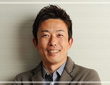 イケメンの赤星