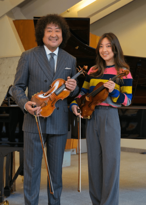 葉加瀬太郎と娘の向日葵