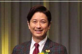 谷原章介